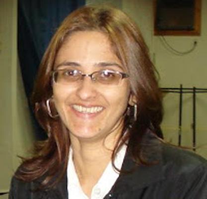 Dra. Marisa Lomba de Farias