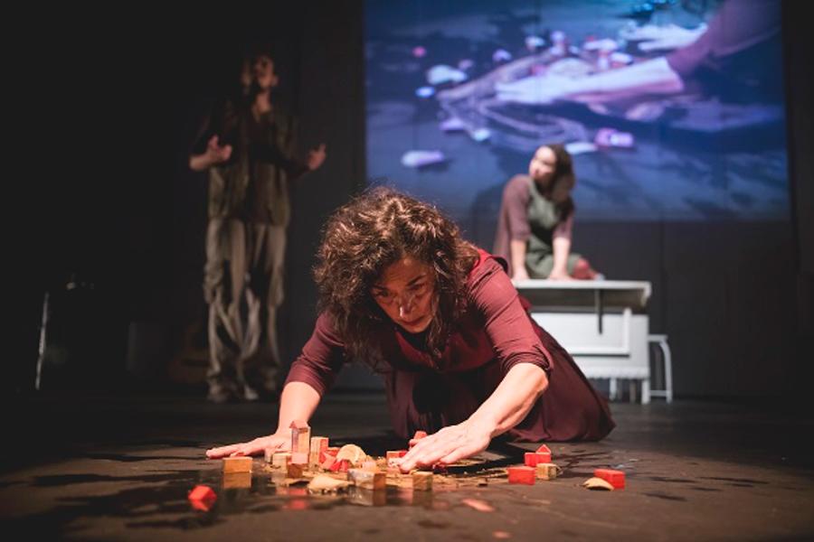 Espetáculo 'Lama', do Grupo Teatro Andante, de Minas Gerais, estreia  nesta quarta-feira a décima edição do FIT