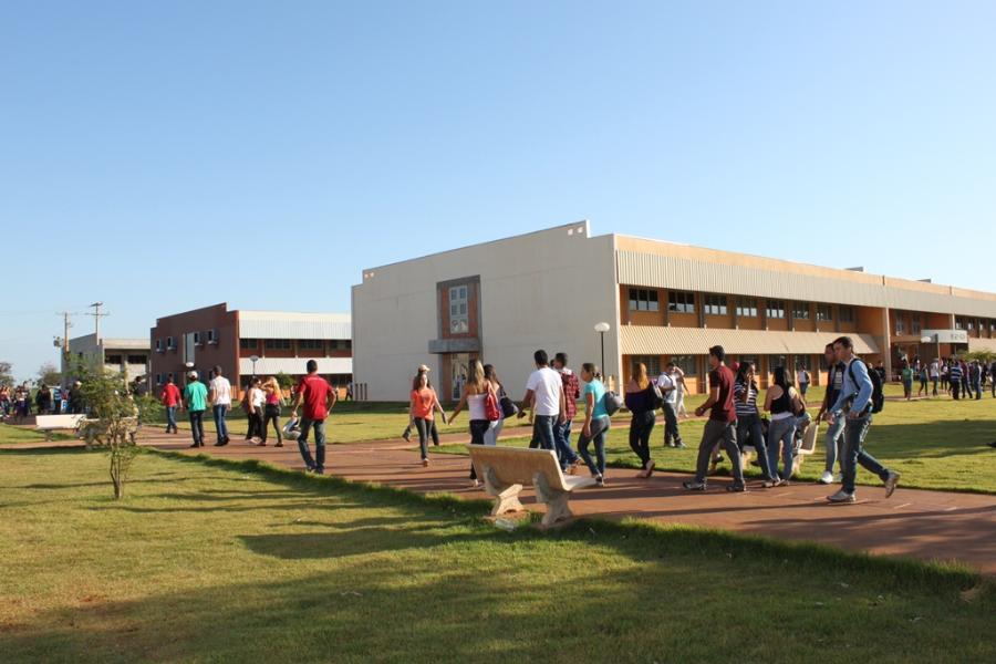 campus cheio