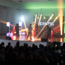 Apresentação do grupo Bro MC's durante evento + ciência na escola