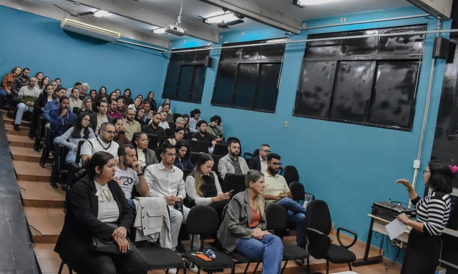 Novos servidores recebem orientações Divulgação