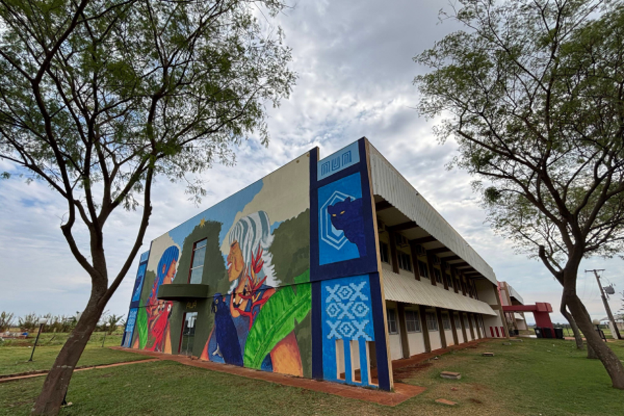 Mural na Unidade 2 da UFGD .