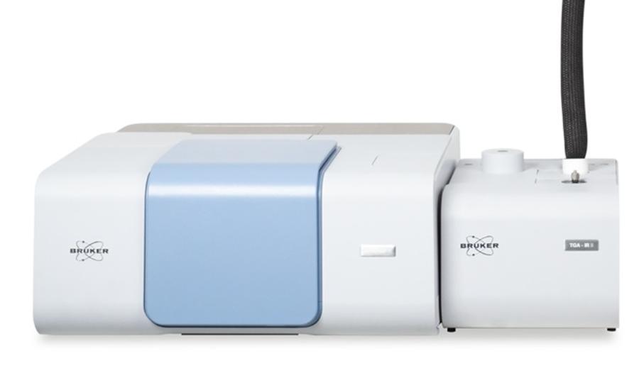 Espectrômetro FTIR – Bruker Ivenio R